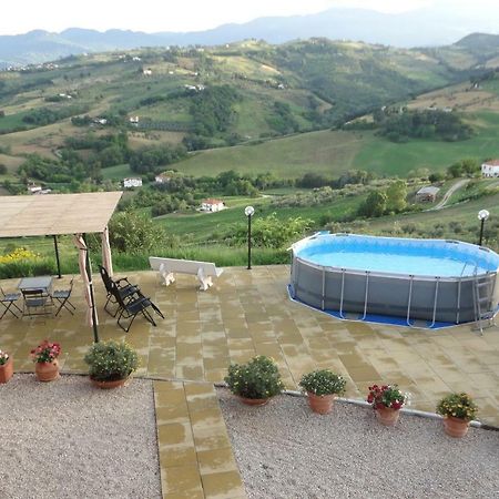 Appartamento Casa Adriana Penne Esterno foto