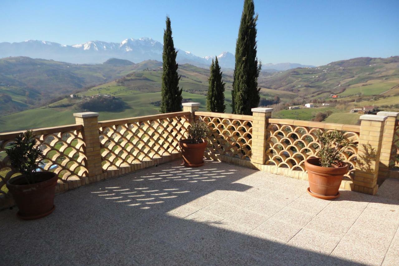 Appartamento Casa Adriana Penne Esterno foto